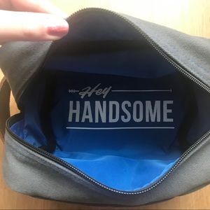 🇺🇸Owen and Fred Men’s Toiletry Bag 💼